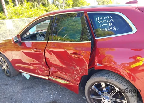 2021 Volvo Xc60 T5 Inscription from USA, damaged, VIN YV4102DL5M1682326